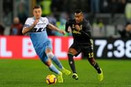 Manchester United are chasing Alex Sandro(R)